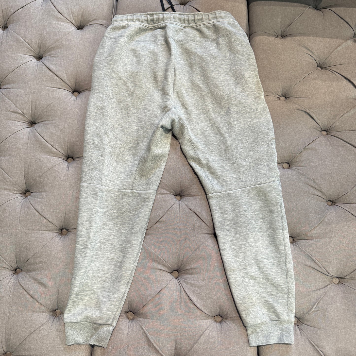 Nike Tech Fleece Pants 'Grey' (Second hand)
