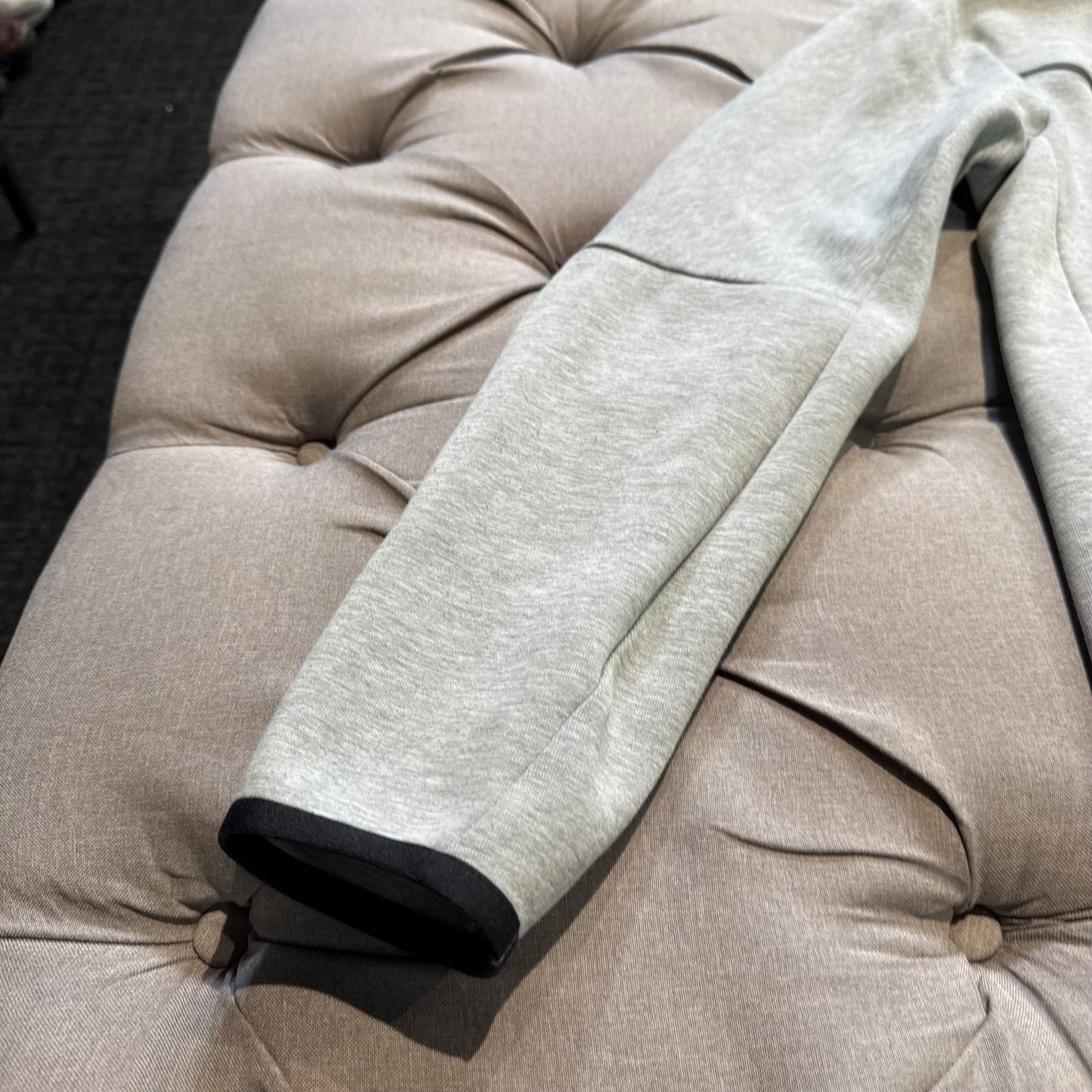 Nike Tech Fleece Jacket 'Grey' (Second hand)