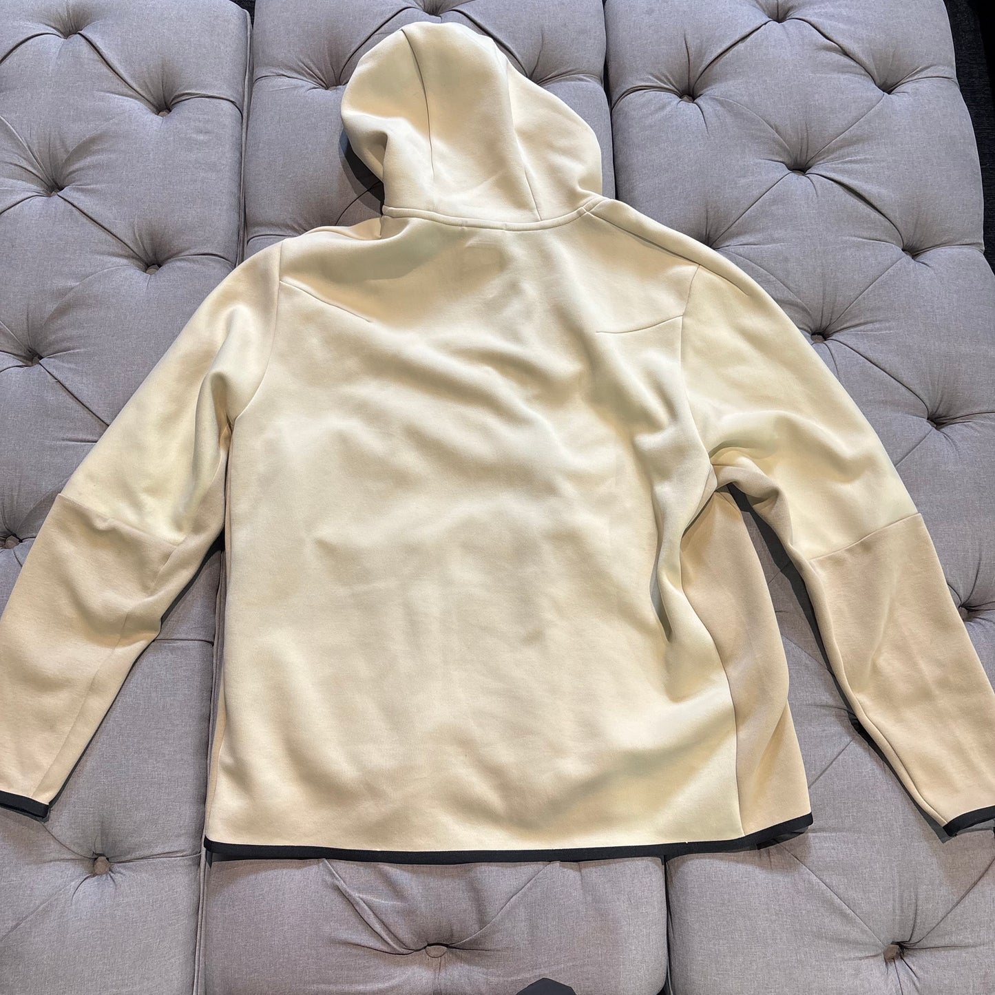 Nike Tech Fleece Jacket 'Buttercream' (Second hand)
