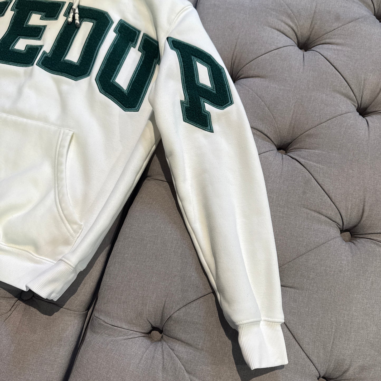 Geedup Team Logo Hoodie 'White Green' (Second hand)