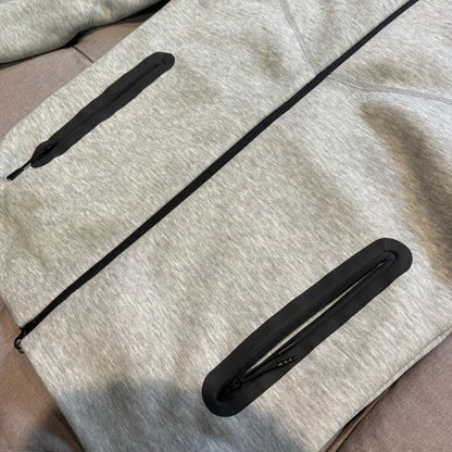 Nike Tech Fleece Jacket 'Grey' (Second hand)