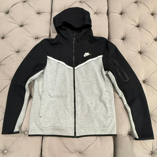 Nike Tech Fleece Hoodie Grey Black (Second hand)