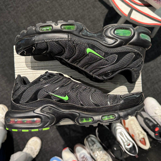 Nike Air Max Plus TN 'Black Green Strike' (Second hand)