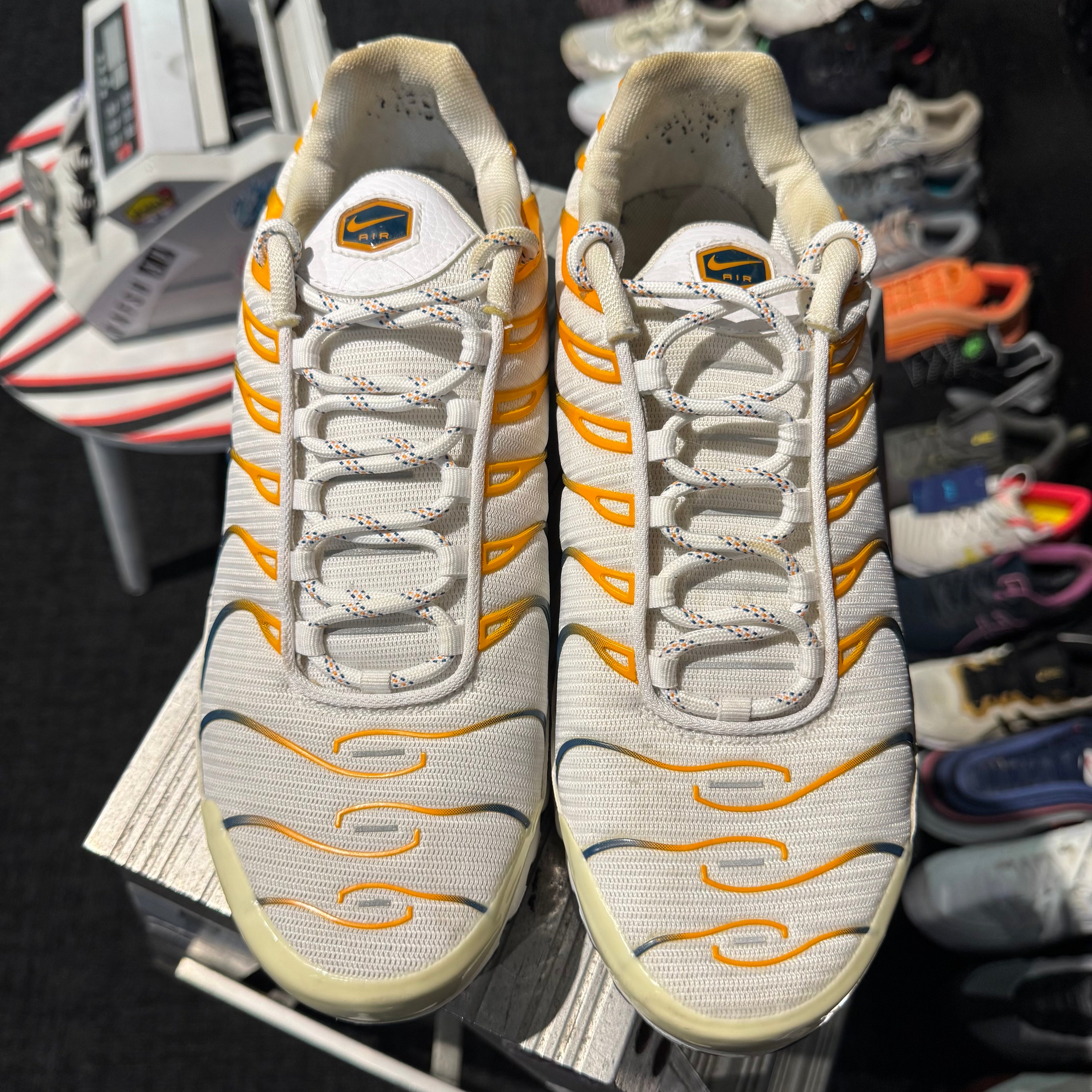 Nike Air Max Plus TN 'White Kumquat Marina Blue Hiking' (Second hand)