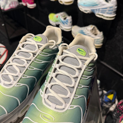 Nike Air Max Plus TN 'Ghost Green' (Second hand)