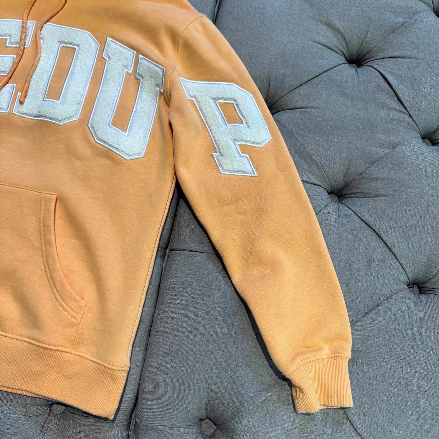 Geedup Team Logo Hoodie 'Peach' (Second hand)