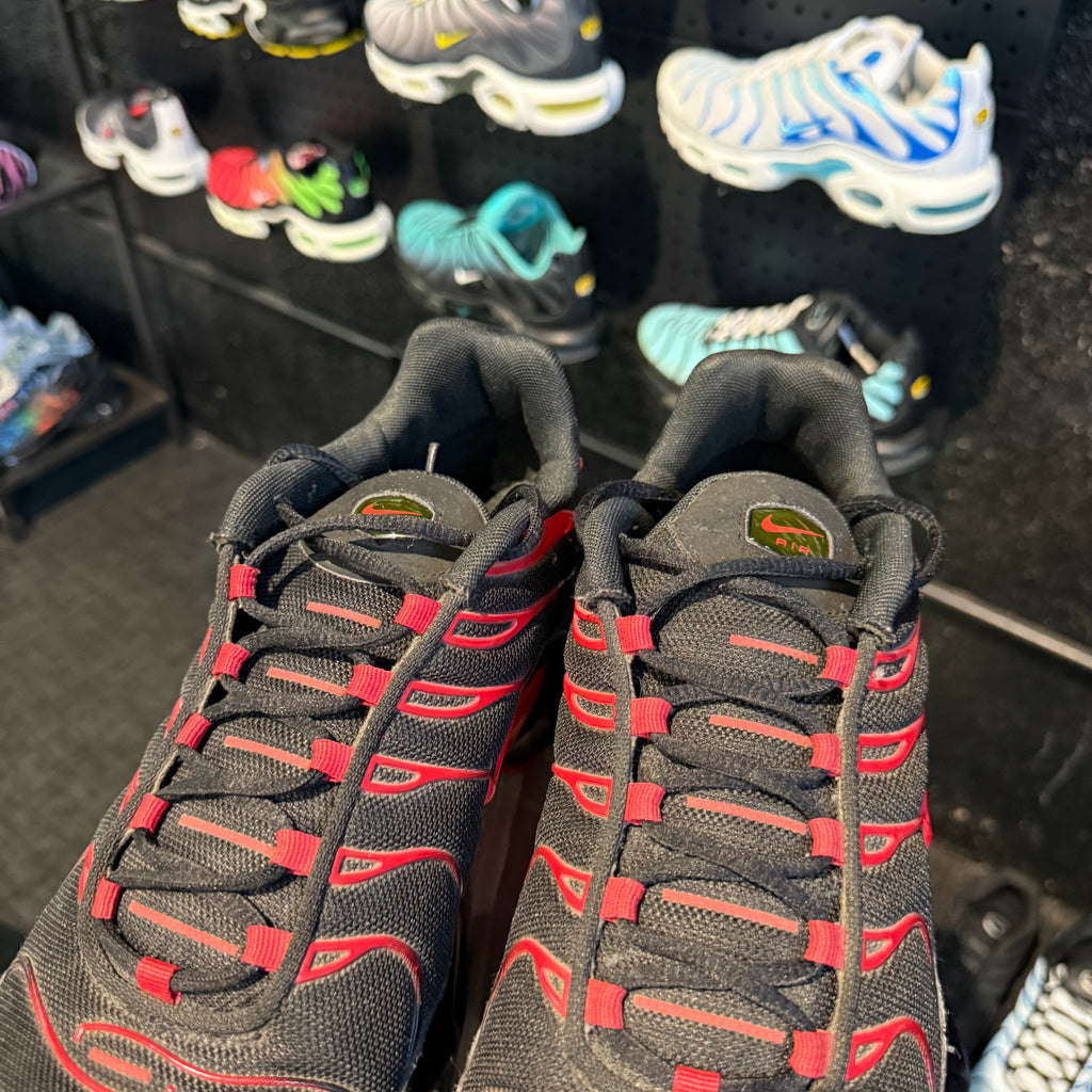 Nike Air Max Plus TN 'Bred' (Second hand)