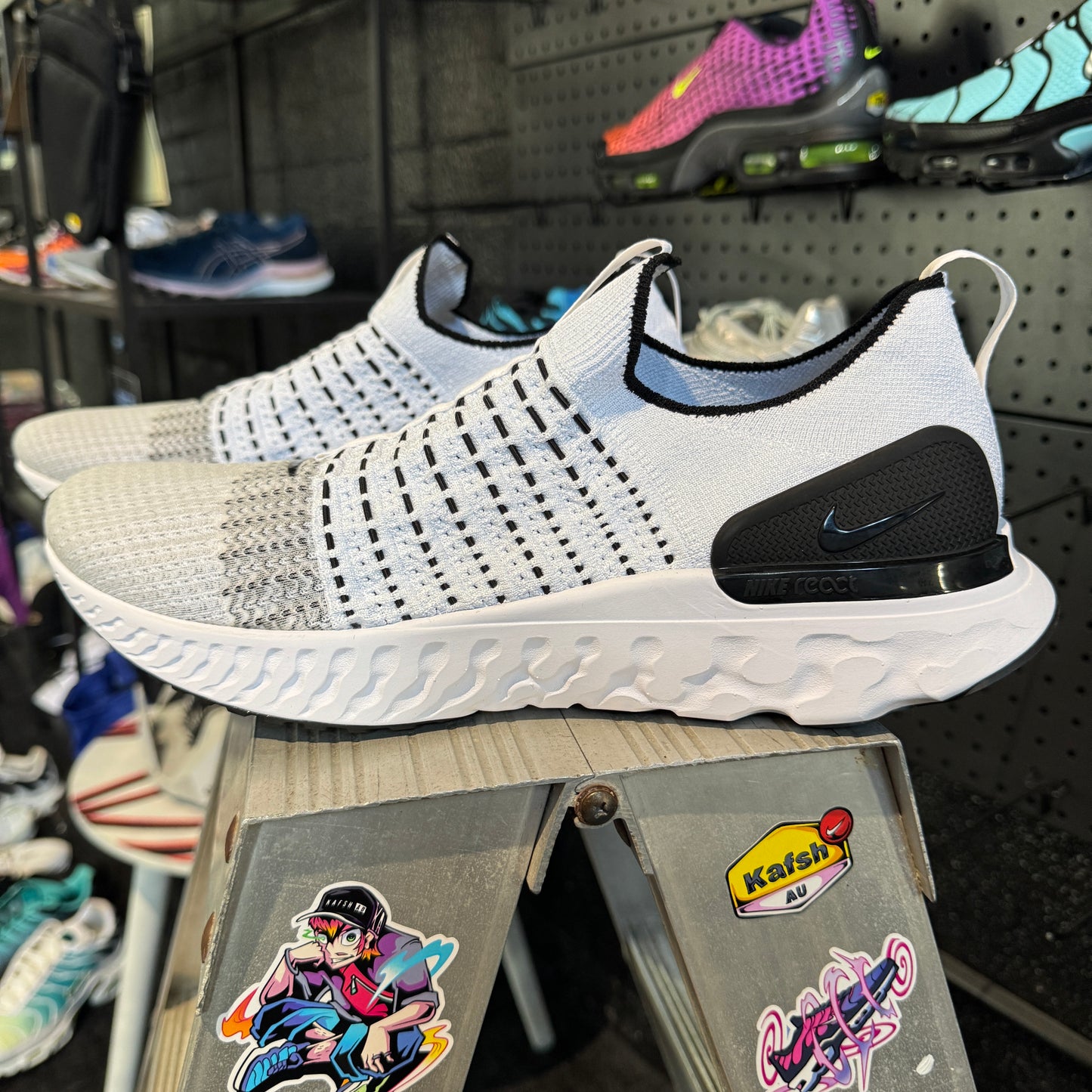 Nike React Phantom Run 2 'White Black' (Brand New)