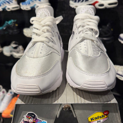 Nike Air Huarache 'Triple White' (Second hand)