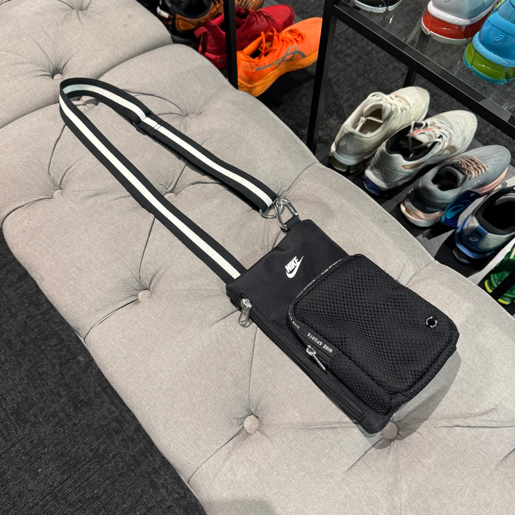 Nike Sport Small Item Crossbody Bag 'Black' (Second hand)