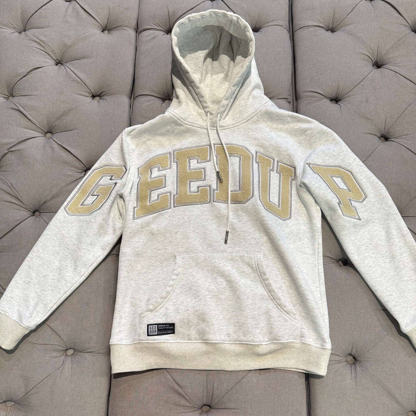 Geedup Team Logo Hoodie 'Wheat' (Second hand)