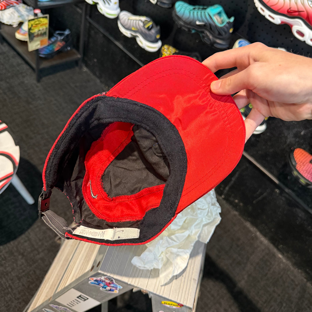 Nike Tri Panel Hexagon Gradient TN Cap 'Red Black Dusty Pink' 2003 (Second Hand)
