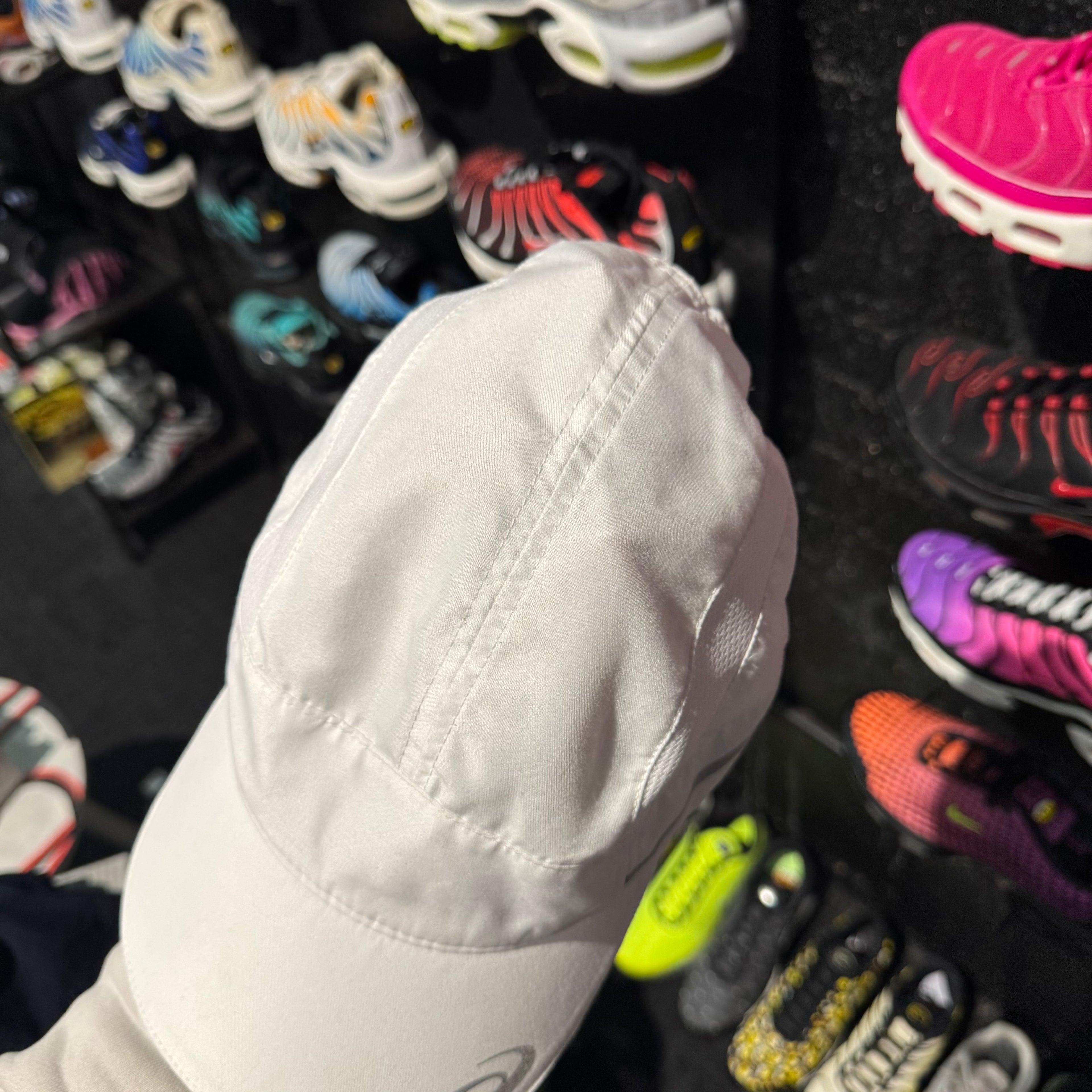 Asics Reflective Brim Logo Cap 'White' (Second hand)