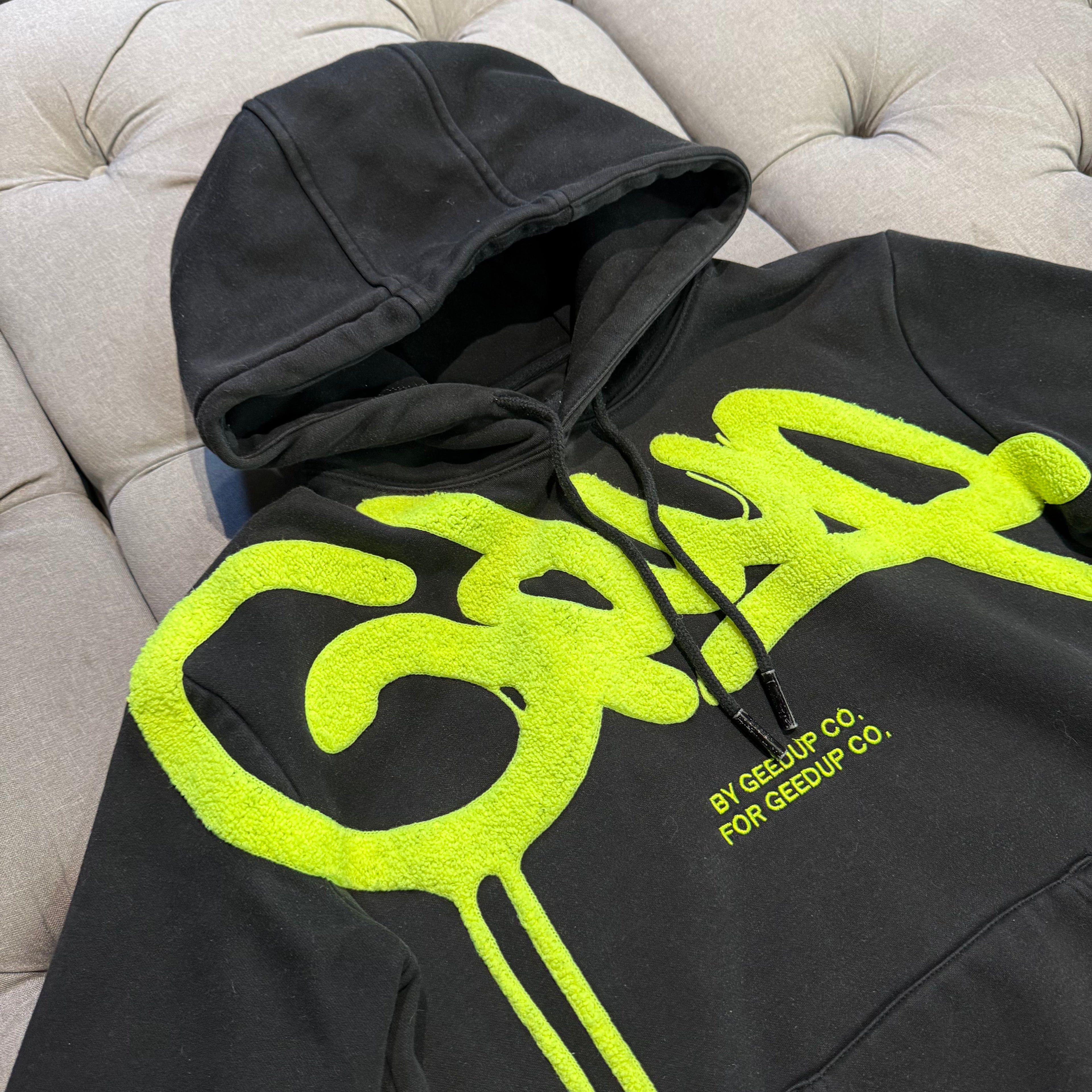Geedup Handstyle Hoodie 'Black Neon Yellow' (Second hand)