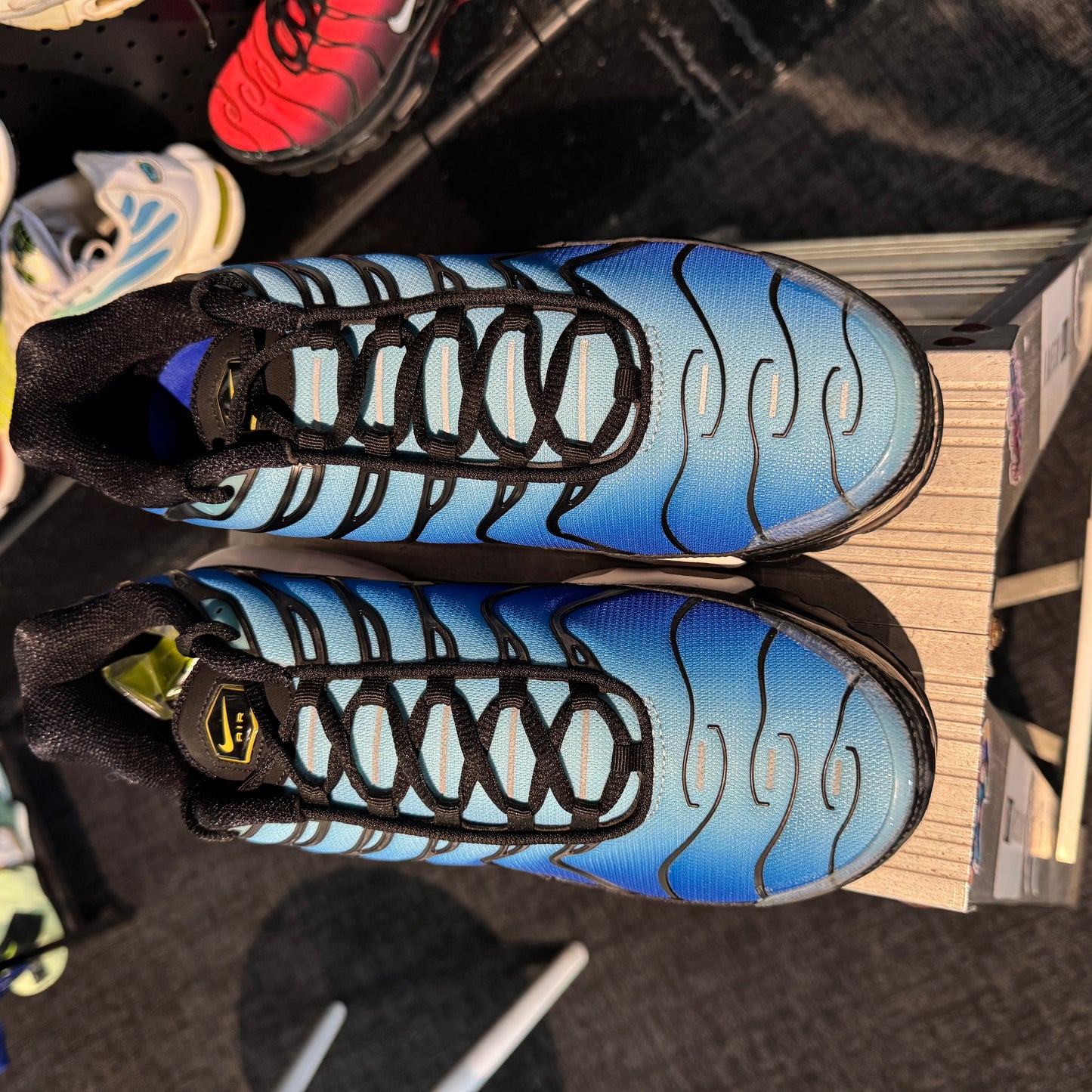 Nike Air Max Plus TN 'Hyper Blue' (2018 OG WITH BOX) (Brand New)