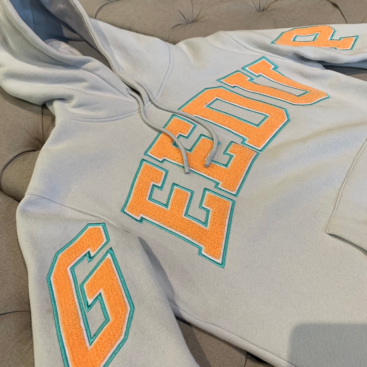 Geedup Team Logo Hoodie ‘Dolphin’ (Second hand)