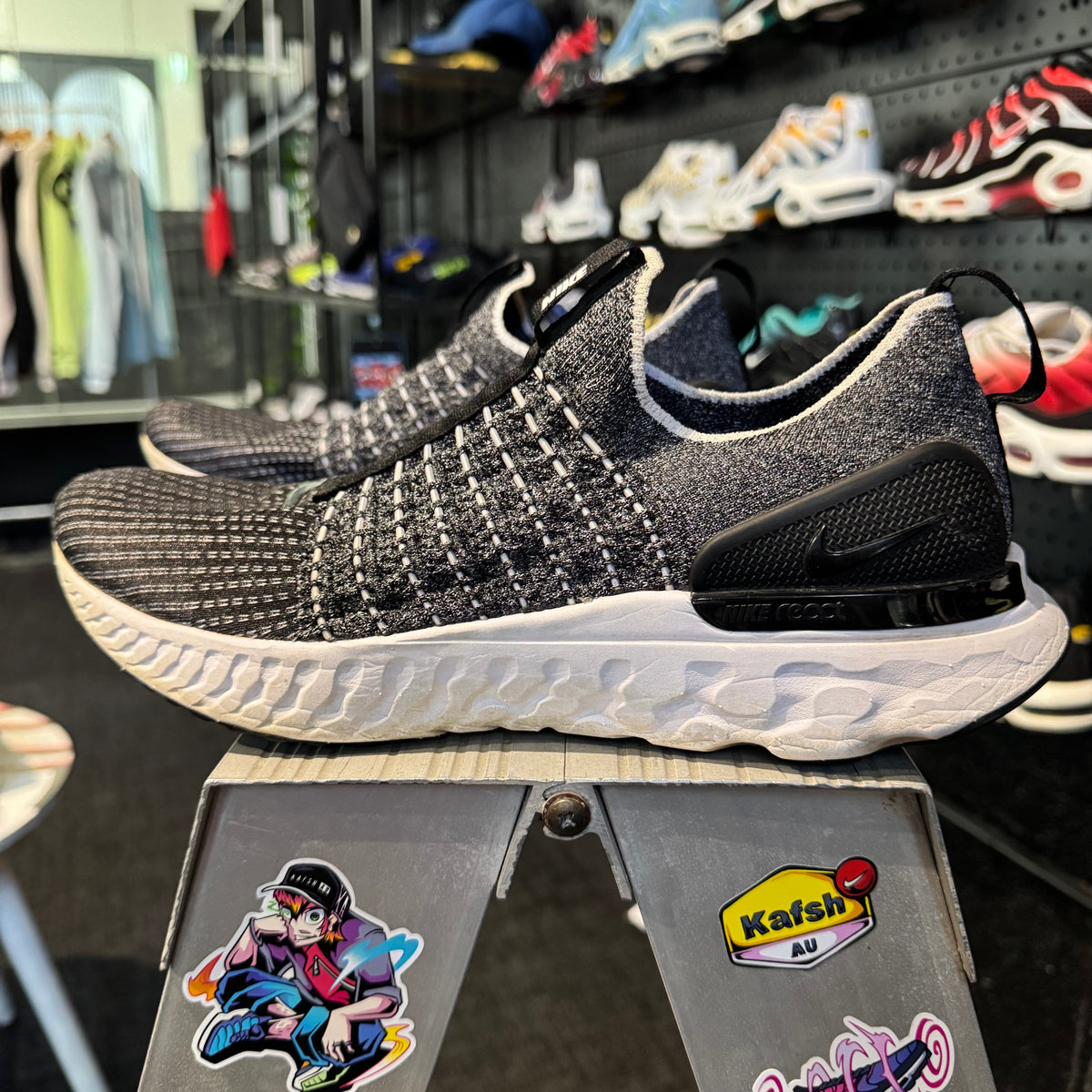 Nike React Phantom Run Flyknit 2 'Black White' (Second hand)