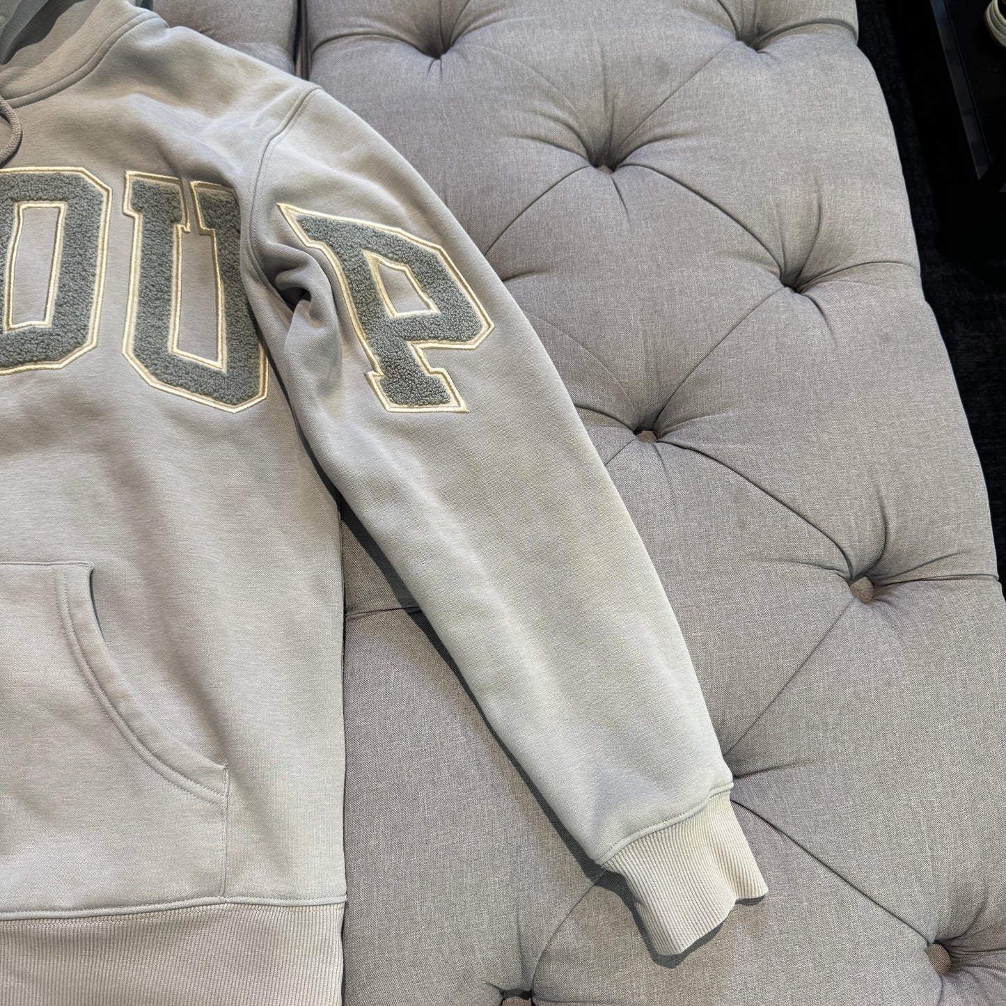 Geedup Team Logo Hoodie 'Grey Gold' (Second hand)