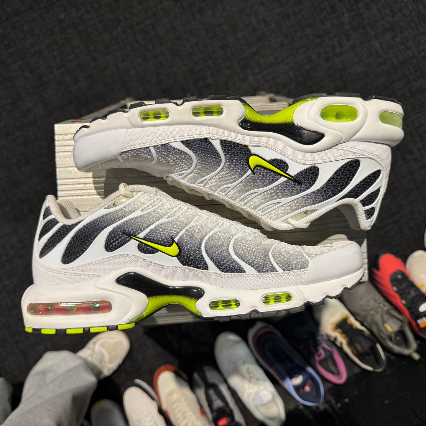 Nike Air Max Plus TN 'White Volt' (Second hand)