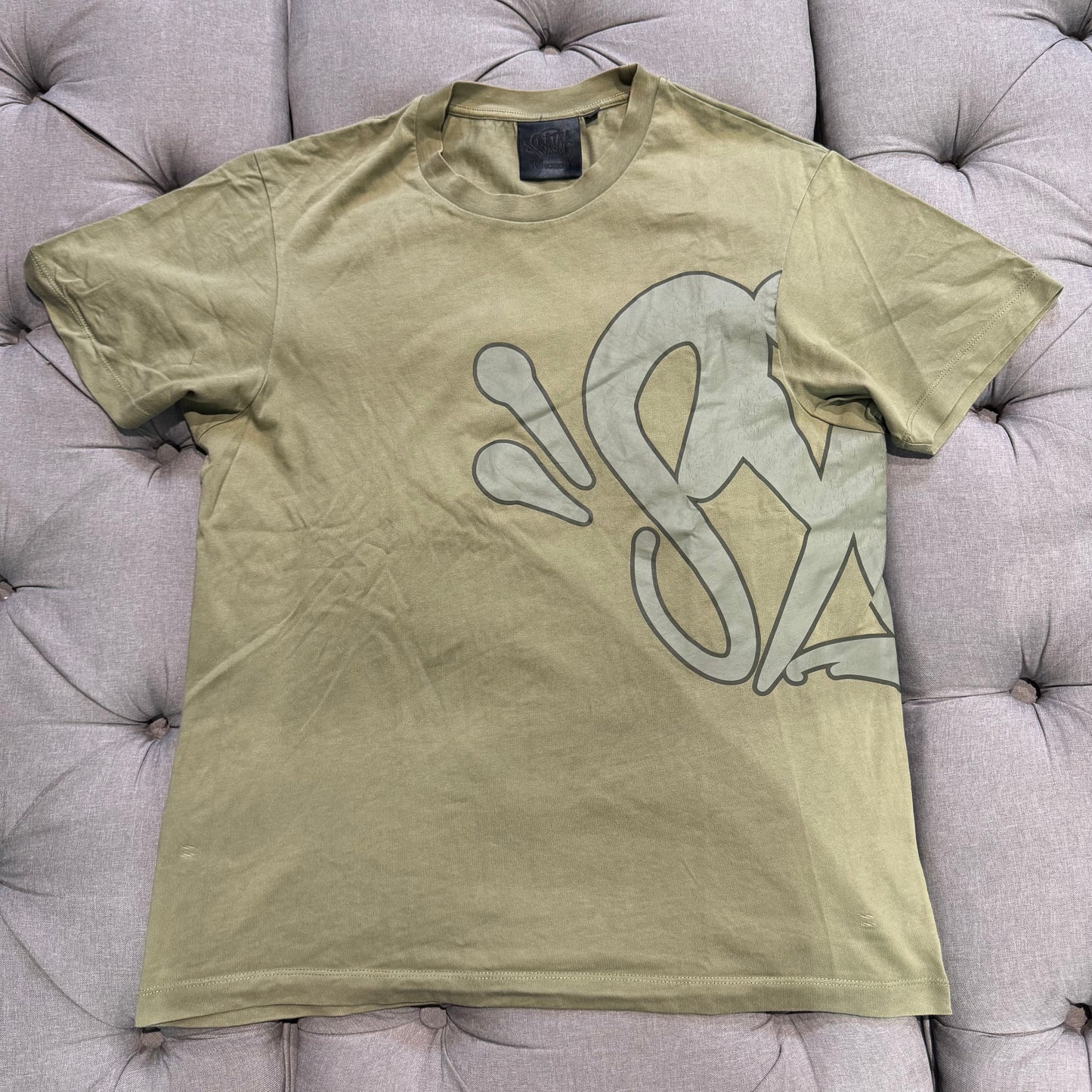 Syna World Logo Tee 'Sage' (Second hand)