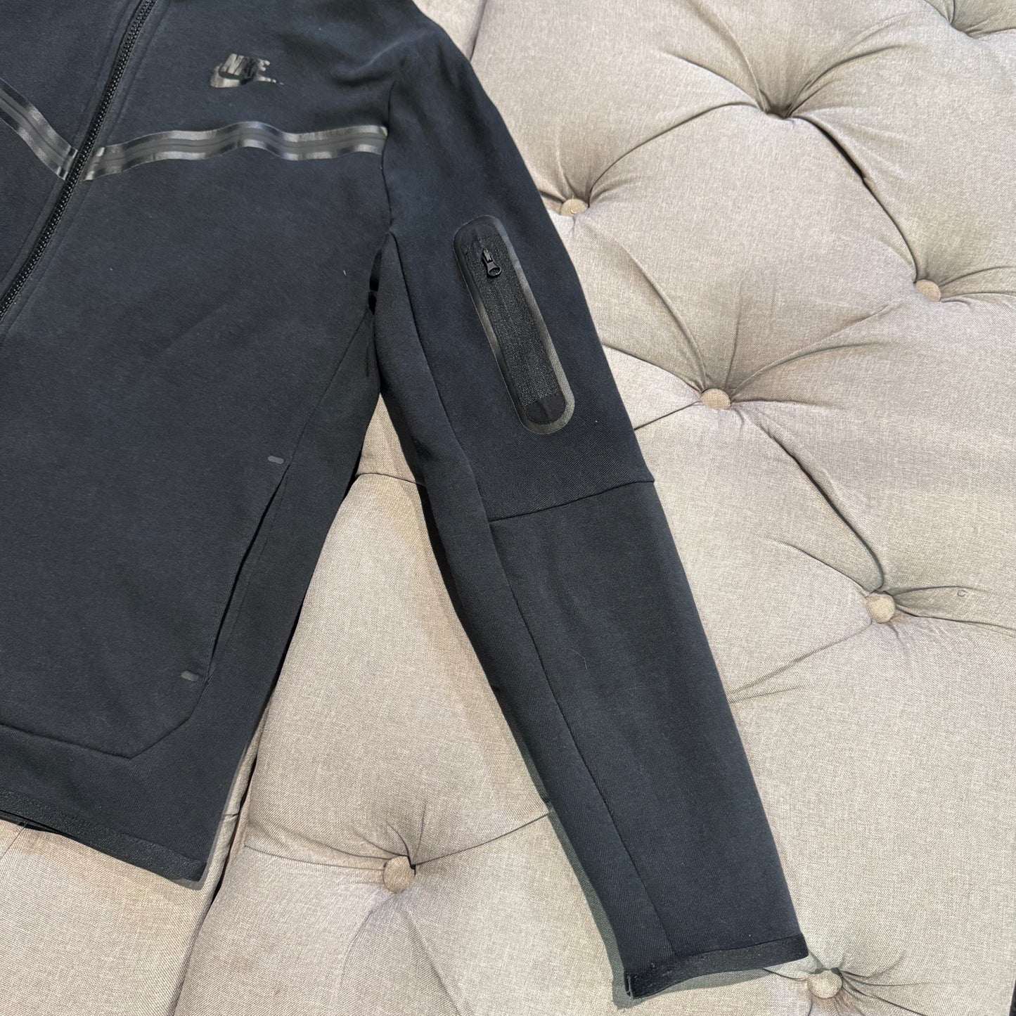 Nike Tech Fleece Jacket 'Black' (Second hand)