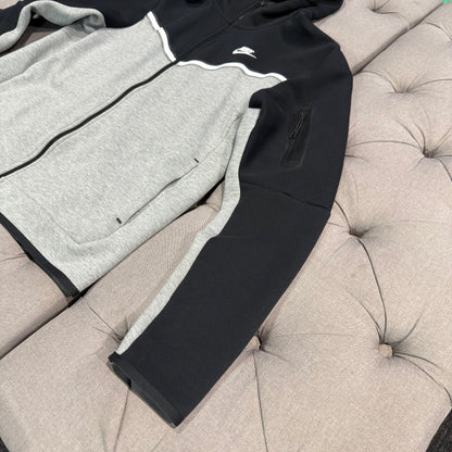 Nike Tech Fleece Hoodie Grey Black (Second hand)