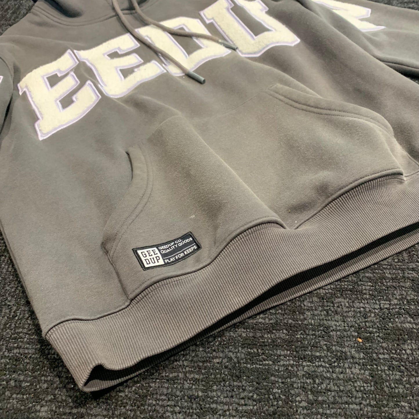 Geedup Team Logo Hoodie 'Asphalt Grey' (Second hand)