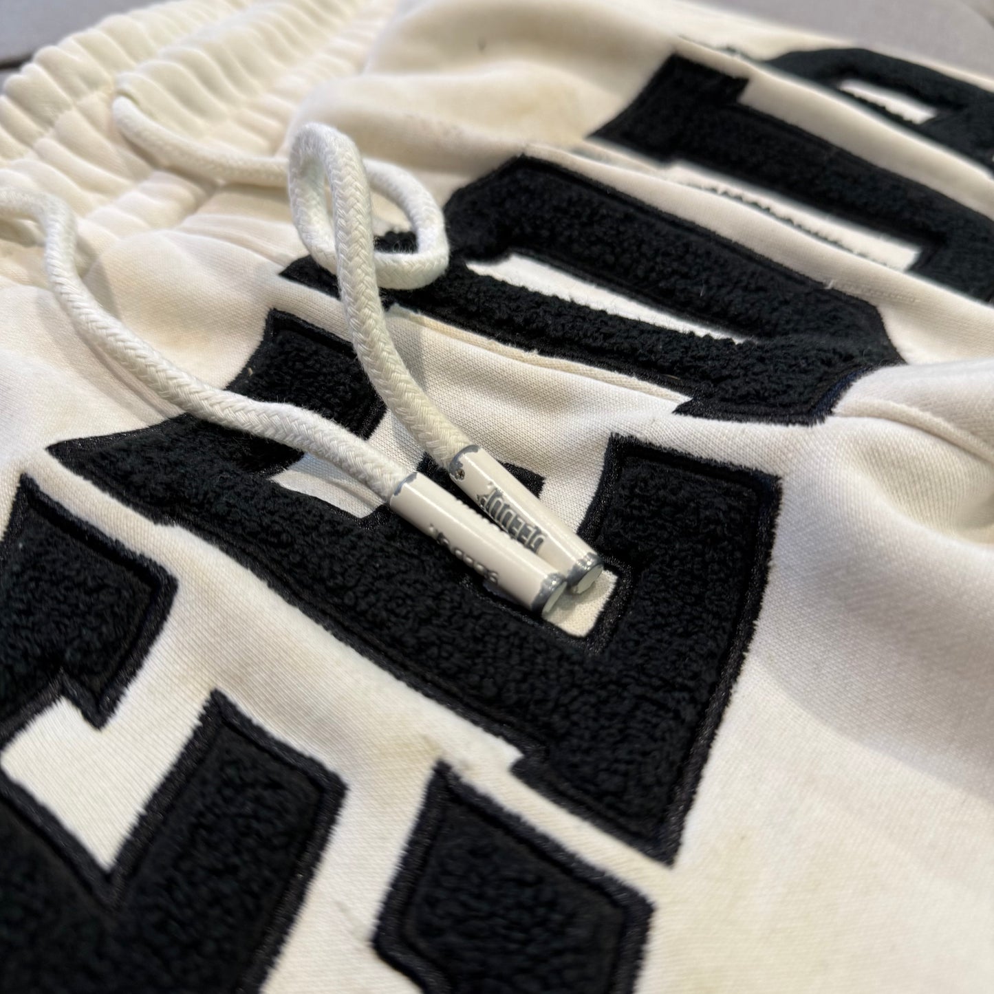 Geedup Team Logo Track Pants 'Butter Cream Black' (Second hand)