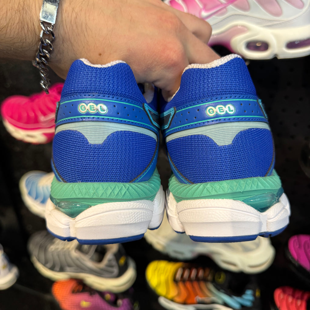 Asics Gel-Cumulus 16 'Aquarium Pure Silver' (Second hand)