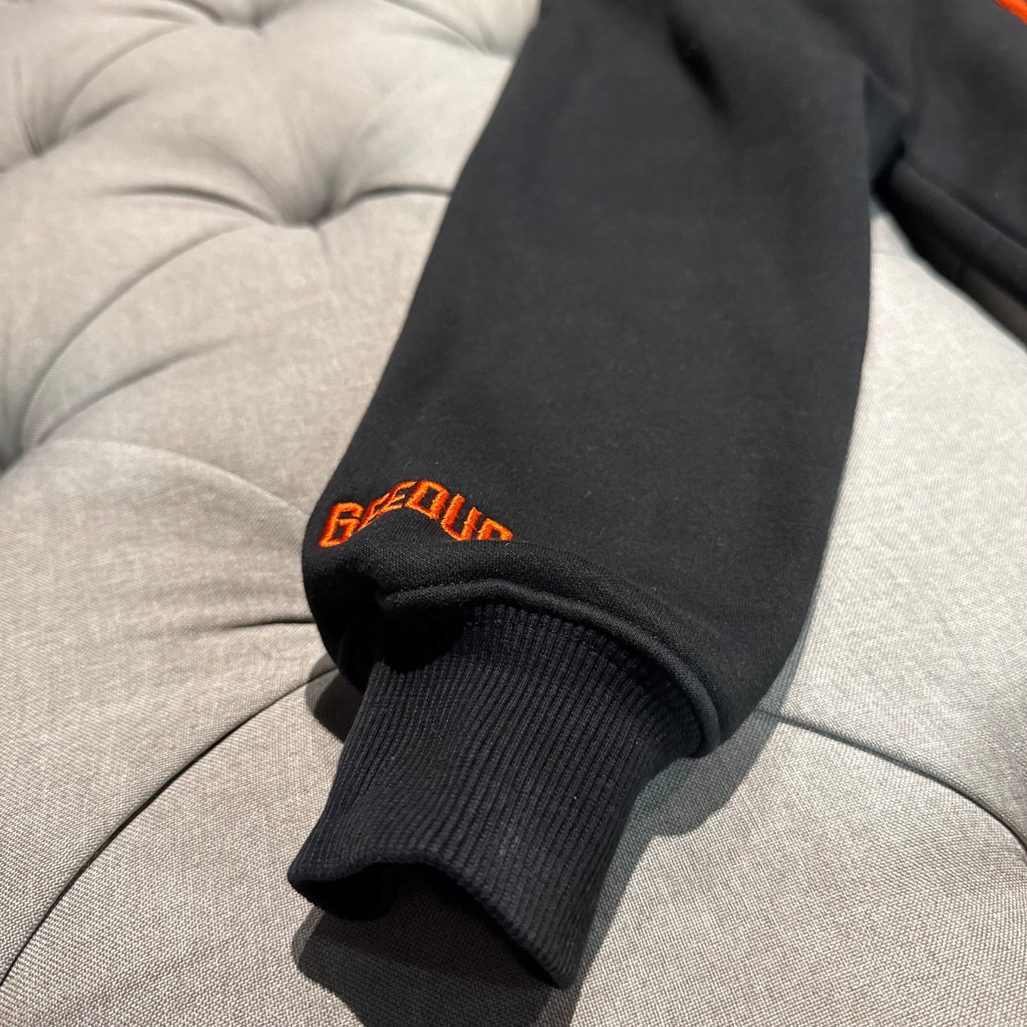 Geedup Handstyle Hoodie 'Black Burnt Orange' (Second hand)