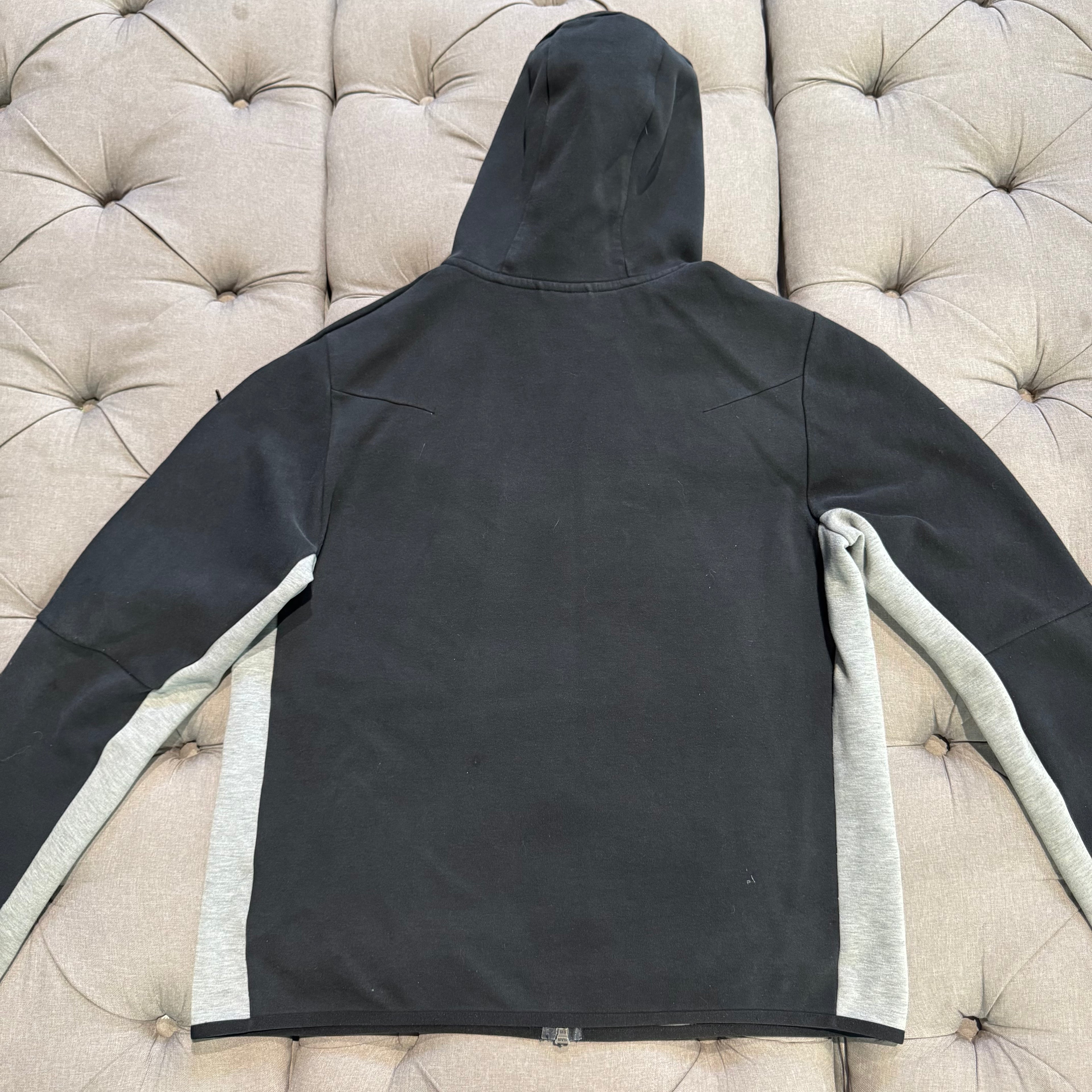 Nike Tech Fleece Jacket 'Black Grey' (Second hand)