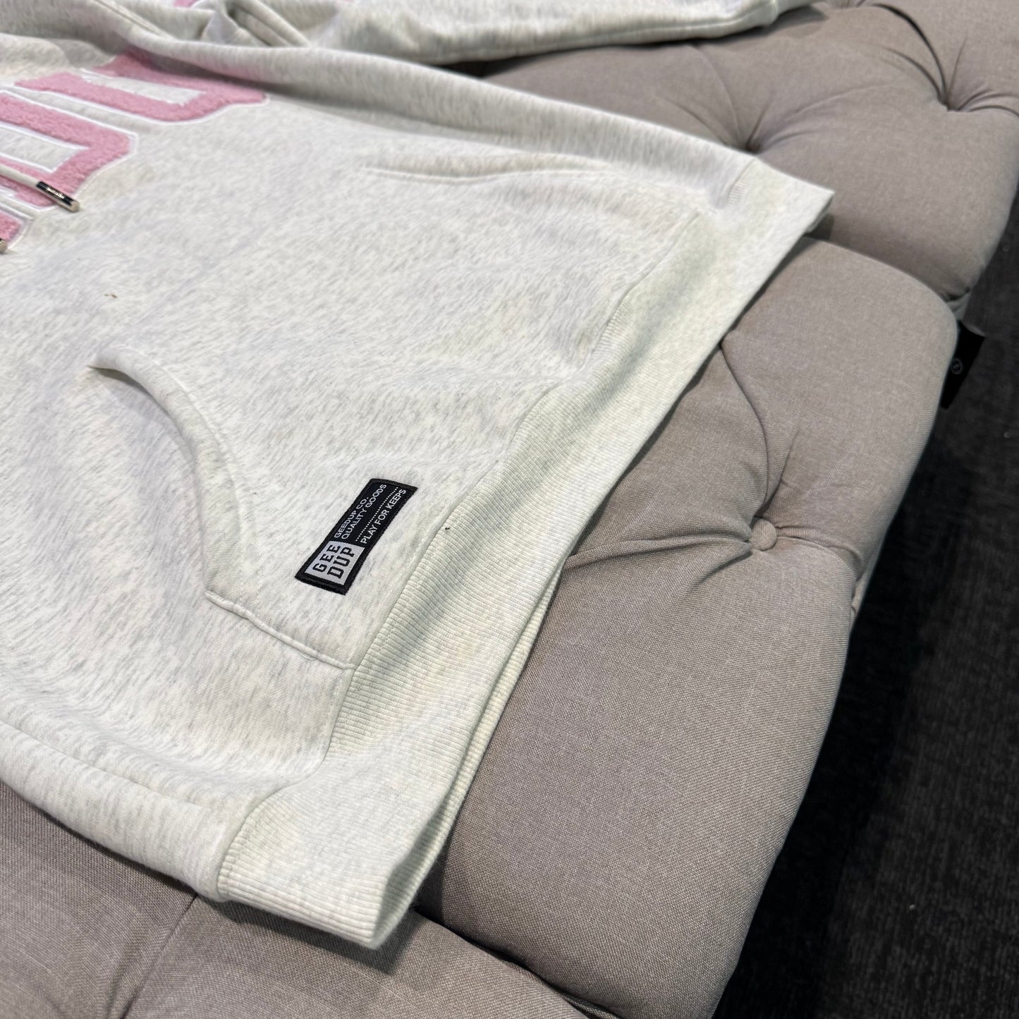 Geedup Team Logo Hoodie 'Marle Grey Pink' (Second hand)