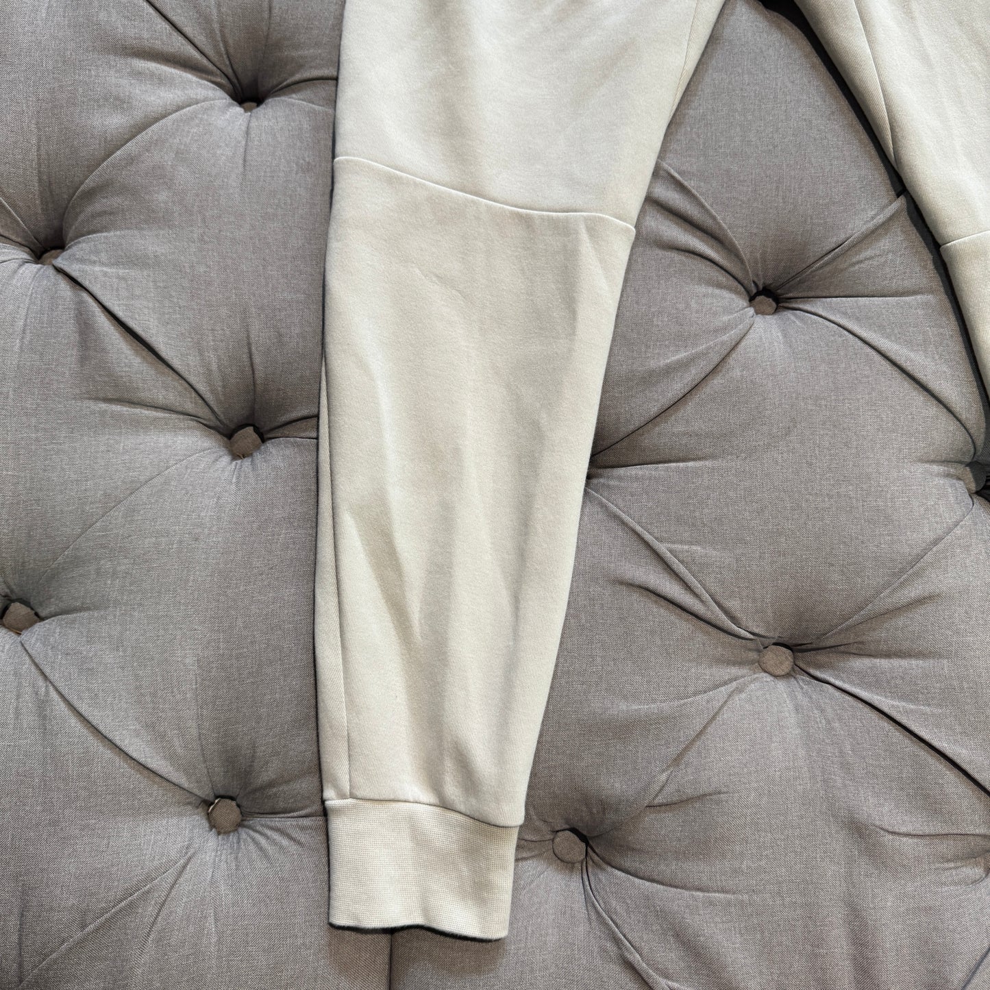 Nike Tech Fleece Pants 'Cream' (Second hand)
