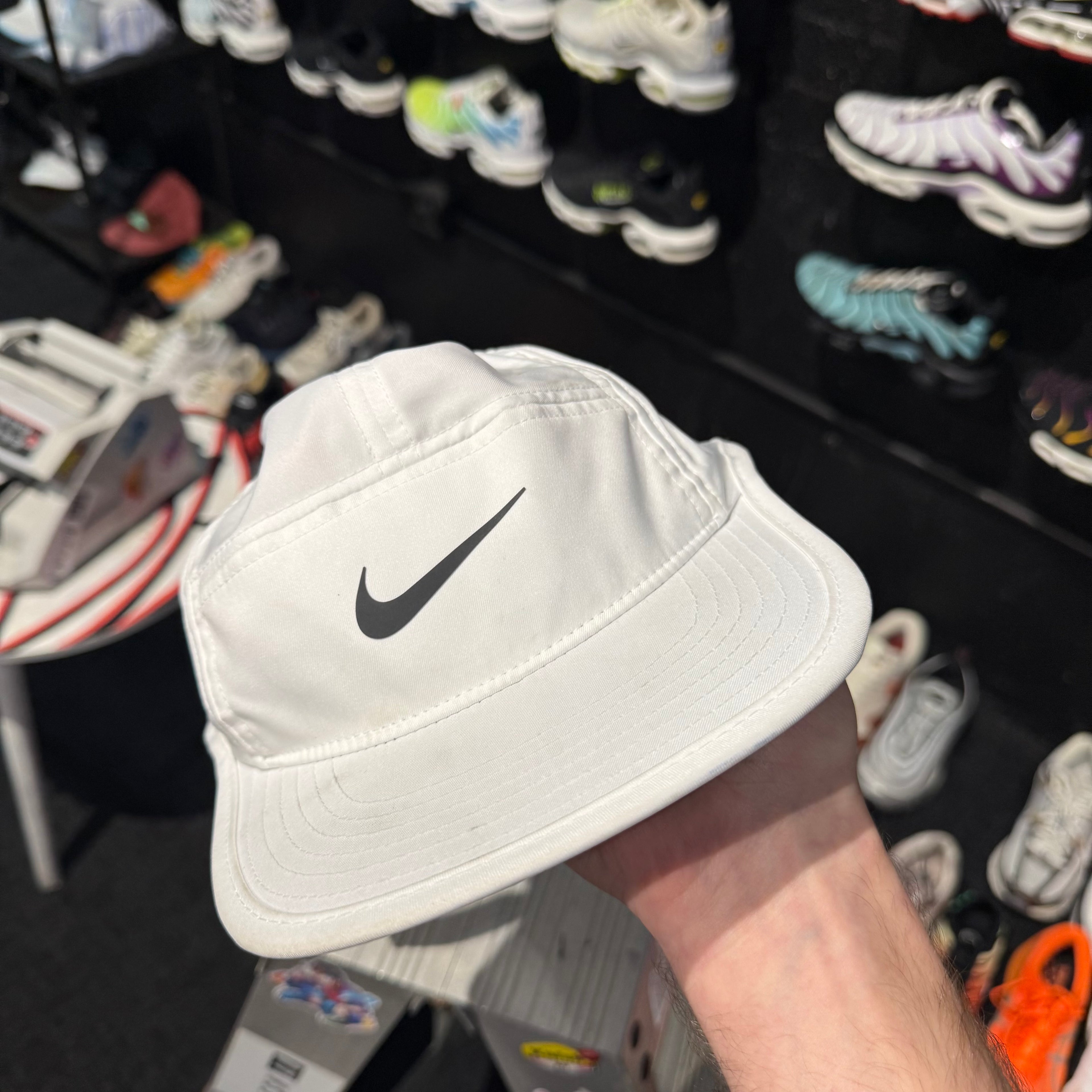 Nike Fly Dri-FIT Unstructured Swoosh Cap 'White' (Second Hand)