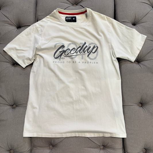 Geedup 2010 Proud To Be A Problem T-Shirt 'White' (Second hand)