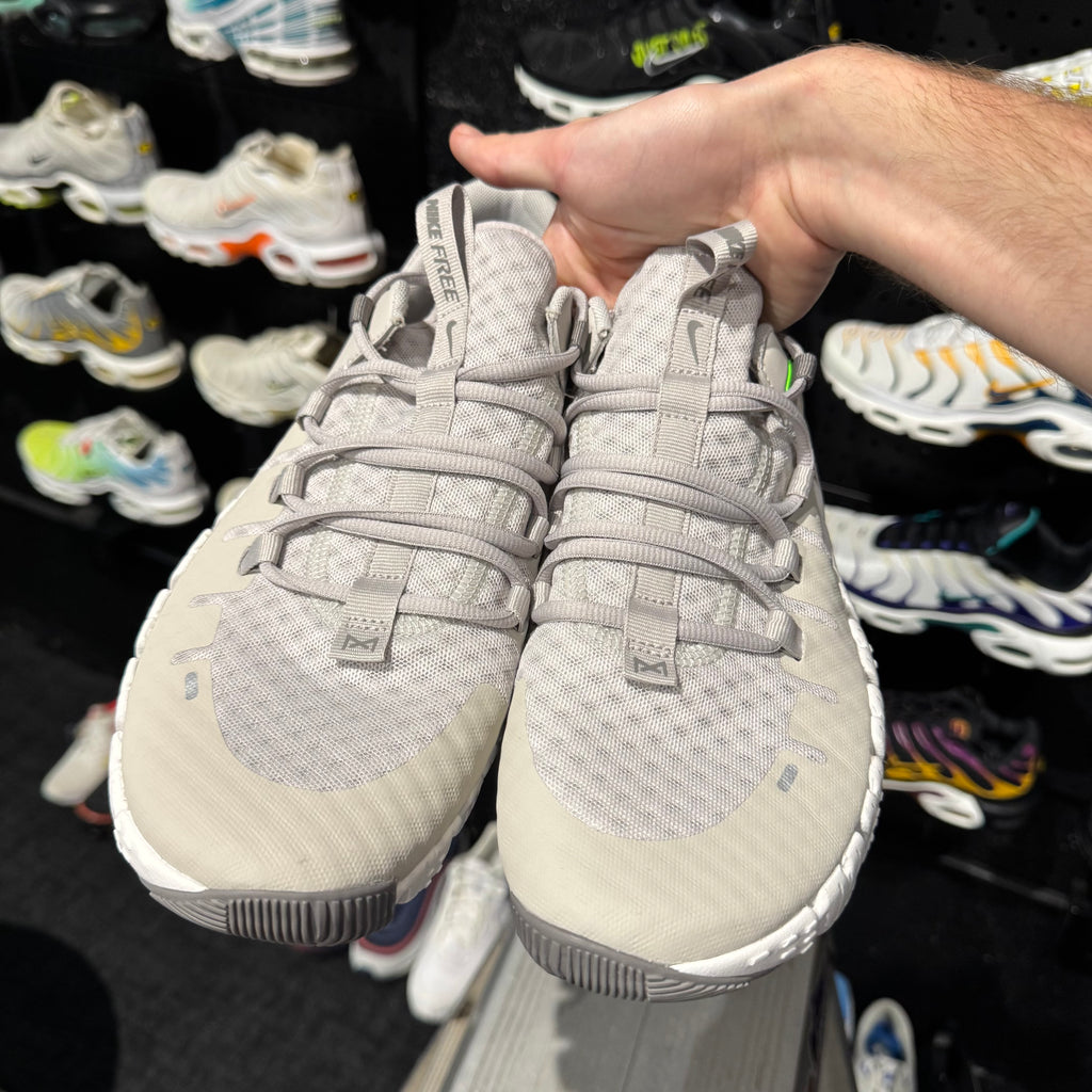 Nike Free Metcon 5 'Light Iron' (Brand New)