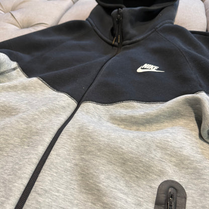 Nike Tech Fleece Jacket 'Black Grey' (Second hand)