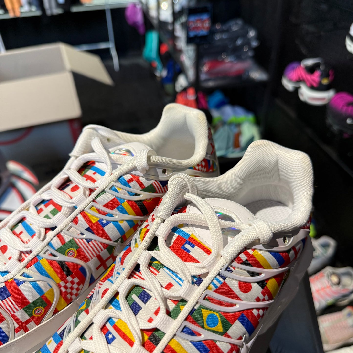 Nike Air Max Plus 'TN' International Flags (Brand New)