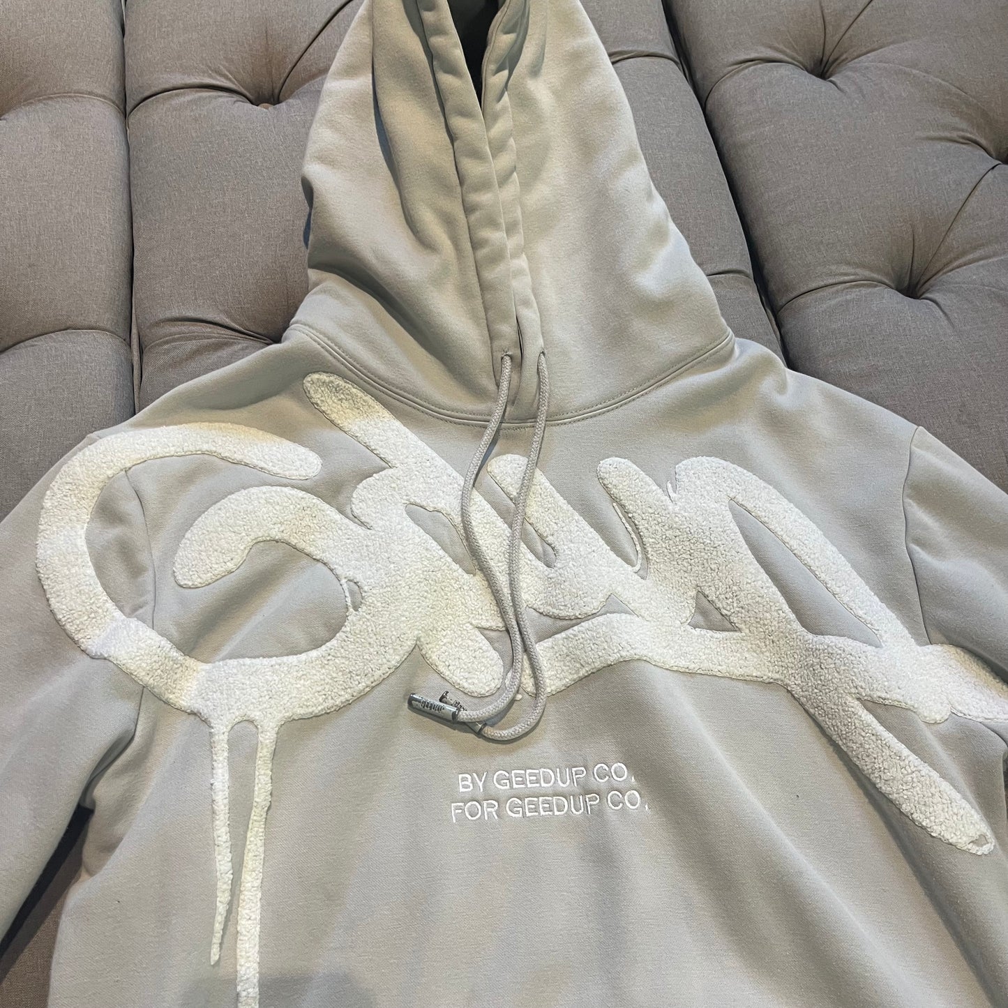 Geedup Handstyle Hoodie 'Grey White' (Second hand)