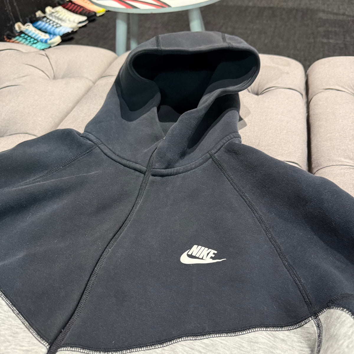 Nike Tech Fleece Jacket 'Grey Black' (Second hand)