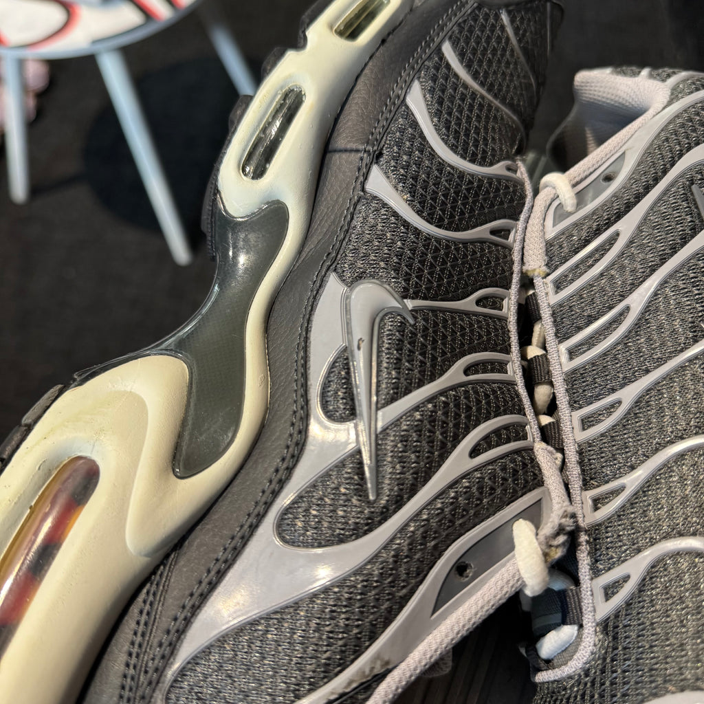 Nike Air Max Plus TN SE 'Iron Grey' (Second hand)