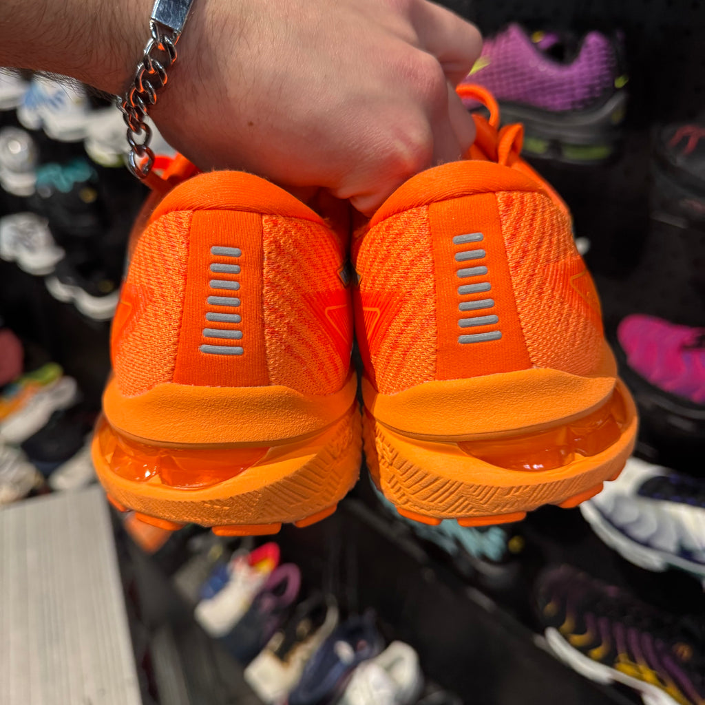 Asics Gel GT-2000 'Triple Orange' (Second hand)