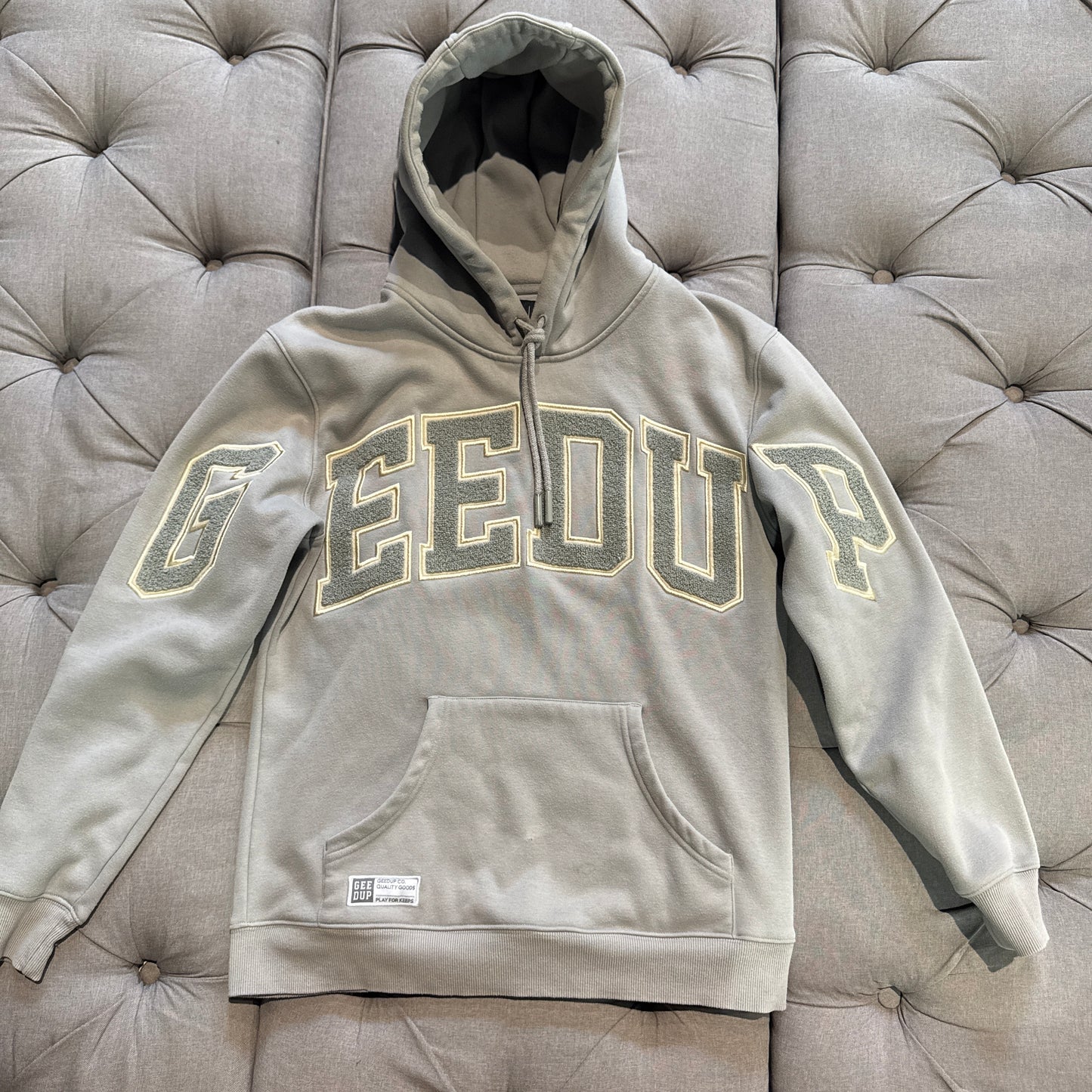 Geedup Team Logo Hoodie 'Grey Gold' (Second hand)
