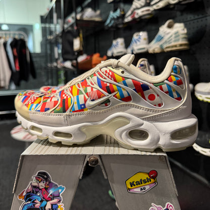 Nike Air Max Plus TN 'International Flags' (Second hand)