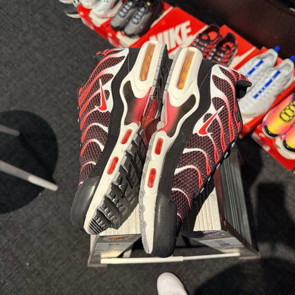 Nike Air Max Plus 'TN' Bright Crimson Wolf Grey (Second hand)