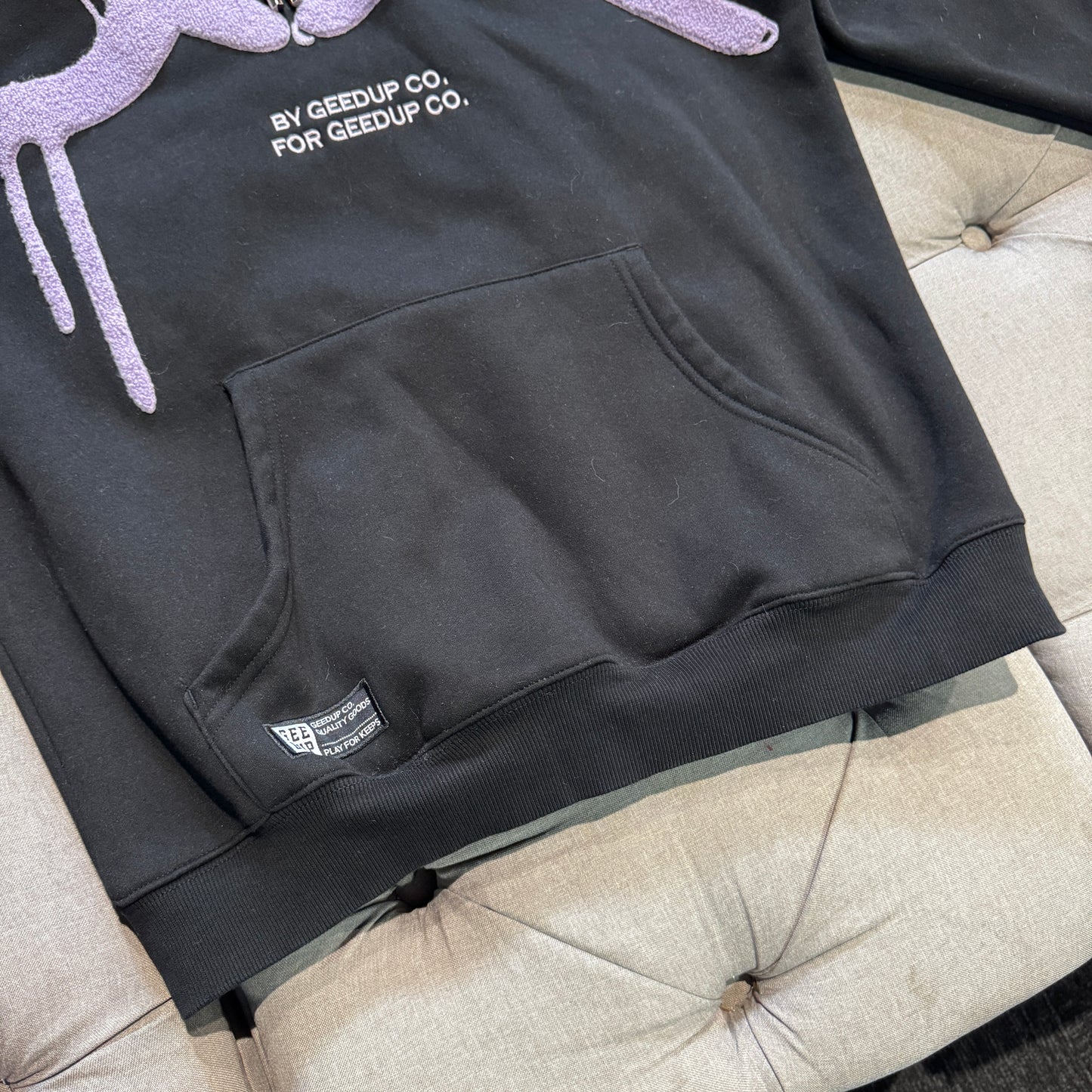 Geedup Handstyle Hoodie 'Black Lavender' (Second hand)