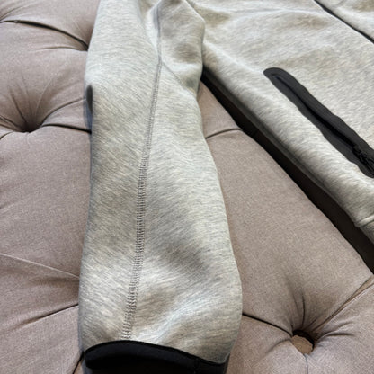 Nike Tech Fleece Jacket 'Grey' (Second hand)
