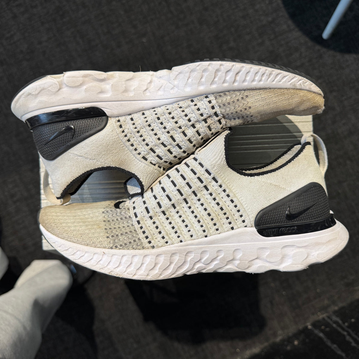 Nike React Phantom Run Flyknit 2 'White Black' (Second hand)