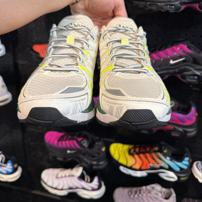 Asics Gel-Kayano 20 'Cream Lime Forrest' (Second hand)