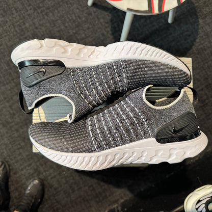 Nike React Phantom Run 2 'Black White' (Second hand)